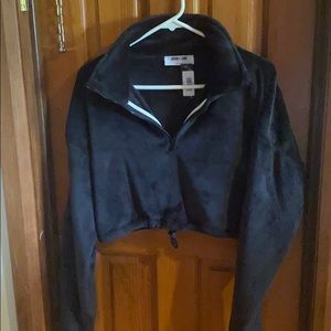 Black cropped sweater